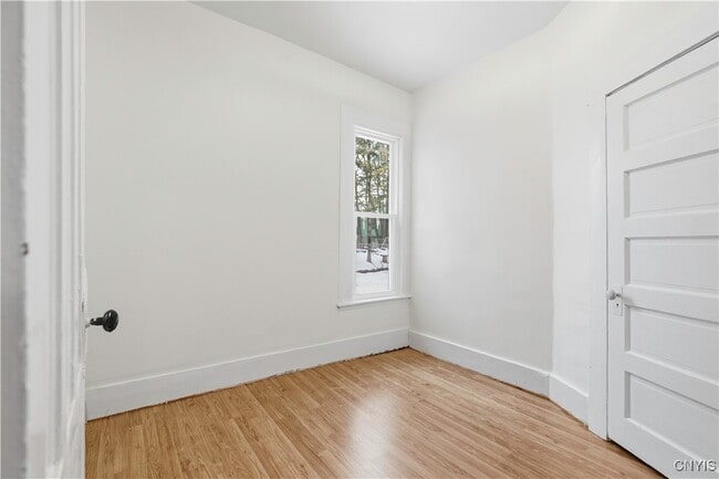 Photo - 344 Bryant Ave