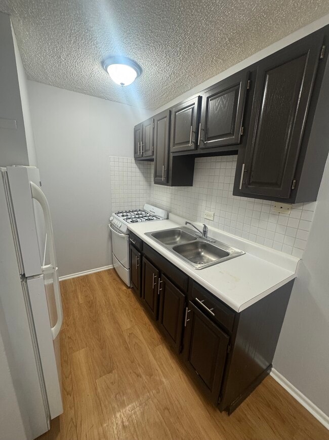 Photo - 4636 N Beacon St