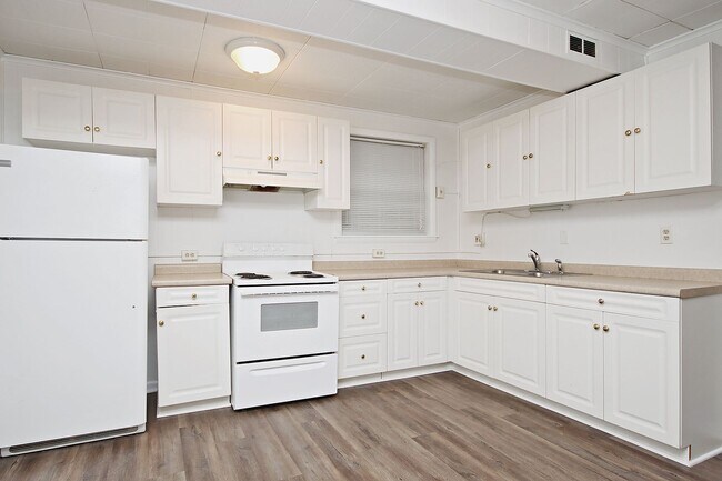 Photo - Fry's Spring Basement Apartment Unit Sunset Rd 2423 #B