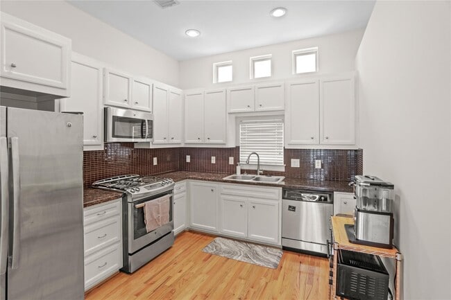 Photo - 2710 Hullsmith Dr Unit 604