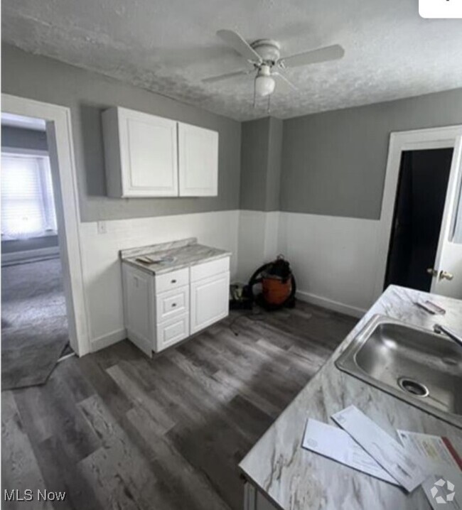 Building Photo - 4448 E 131st St Rental