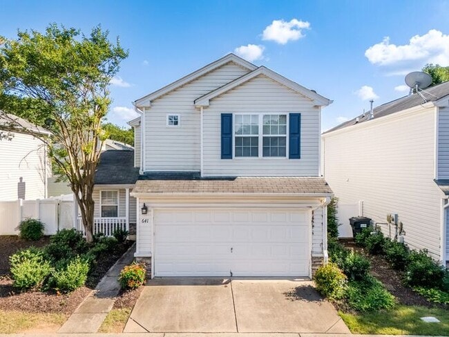 Building Photo - 641 W Oaks Dr