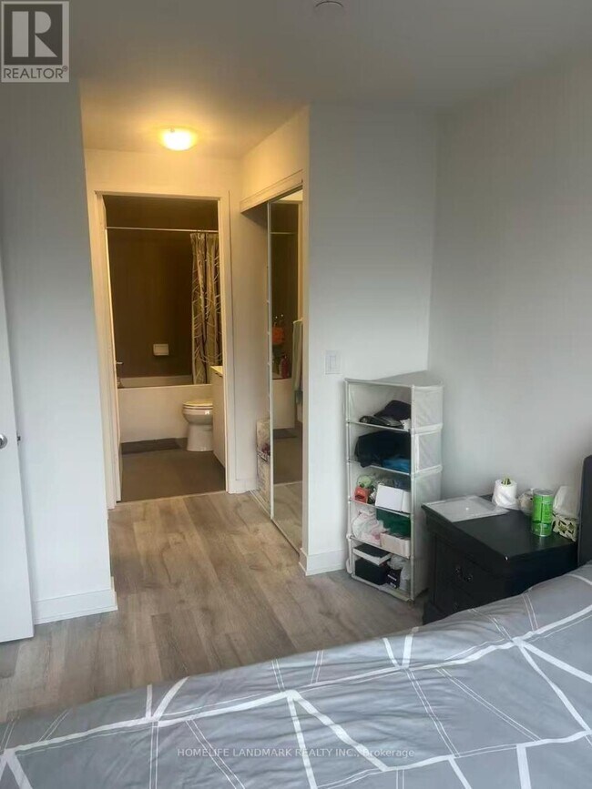 Photo - 70 Princess St Unit 901