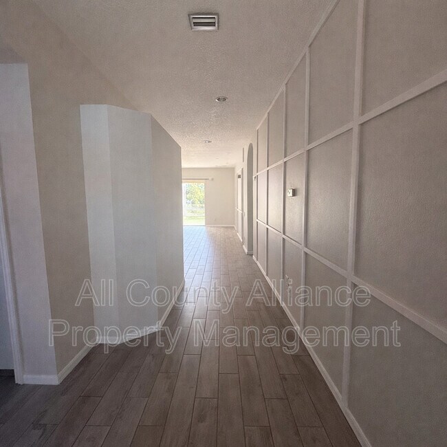 Photo - 7532 Blue Spring Dr