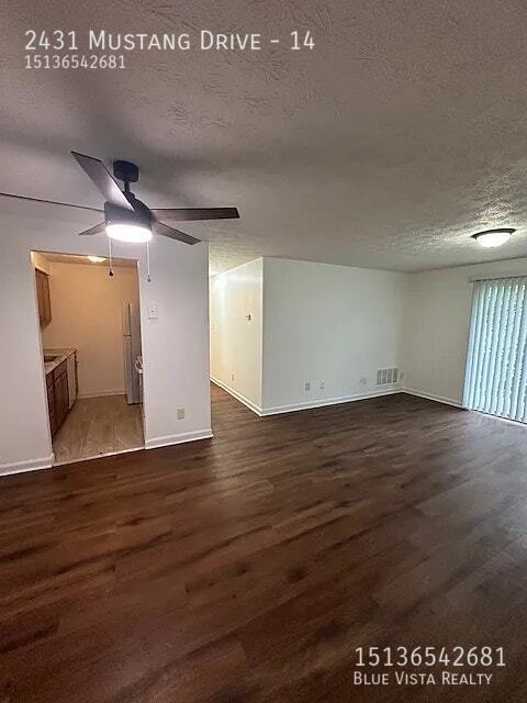 Photo - 2431 Mustang Dr Unit 14