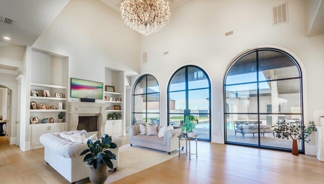 Photo - 4011 140th St