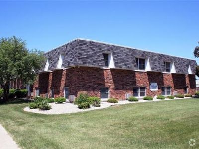 Building Photo - Raven Lane Apartments