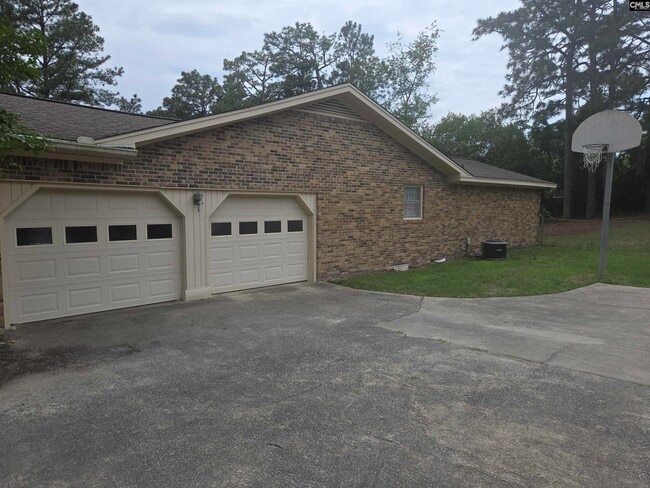 Photo - 77 Northlake Rd