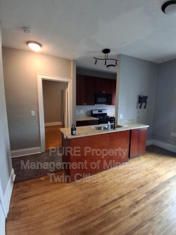 Photo - 2881 Irving Ave S Unidad 105