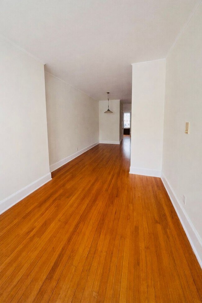 Photo - 174 Chestnut St Unit Apt 2