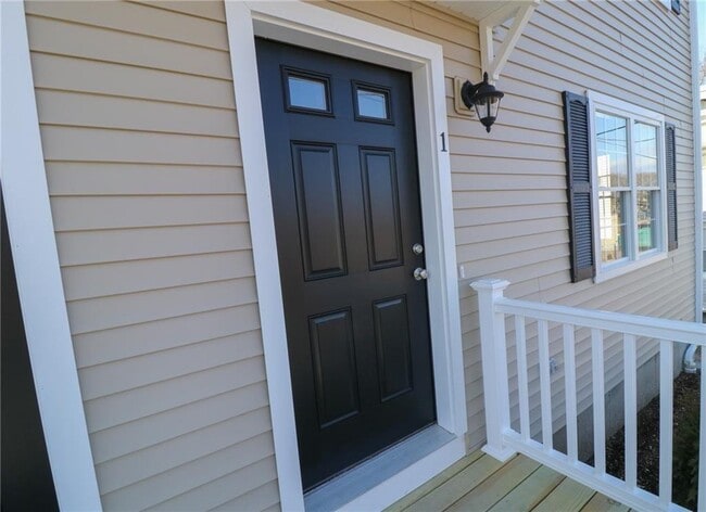 Photo - 129 Mill St Unit 1
