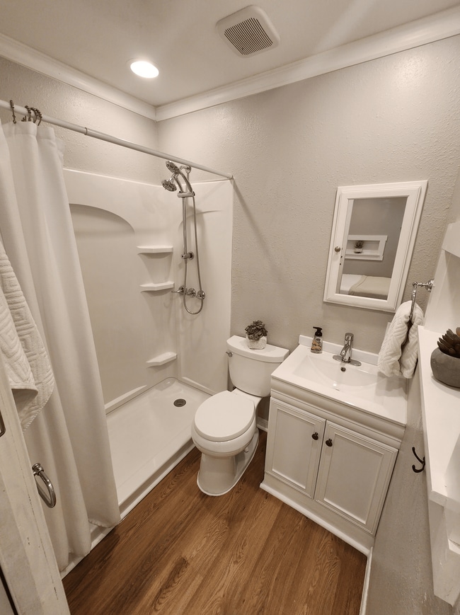 Photo - 490 E Stanford St Unit B