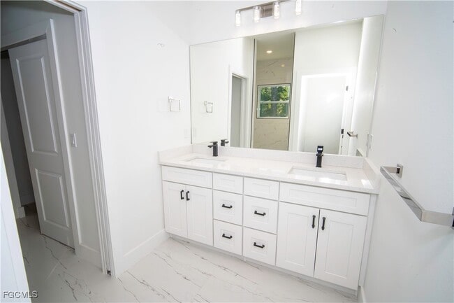 Building Photo - 18141 Wintergarden Ave