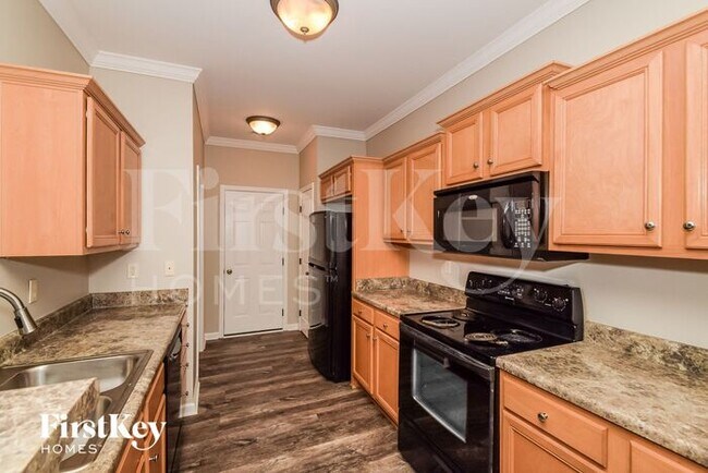 Photo - 939 Meriweather Dr