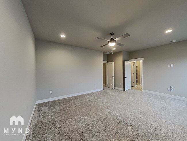 Photo - 6047 N Netherland Ct