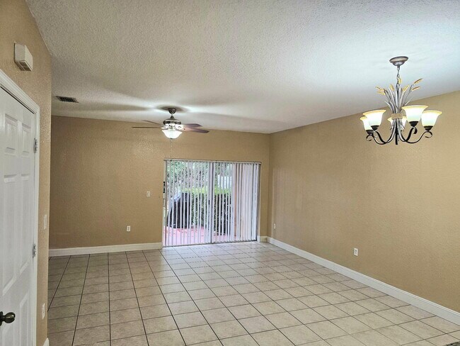 Photo - 6606 Catalina Ln