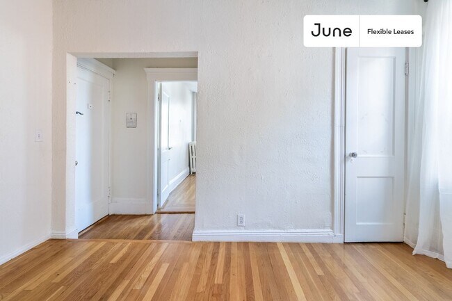 5 Braemore Rd., #1-15 - 5 Braemore Rd Unit 1-15