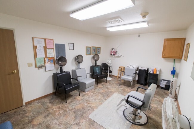 Photo - Keystone Manor