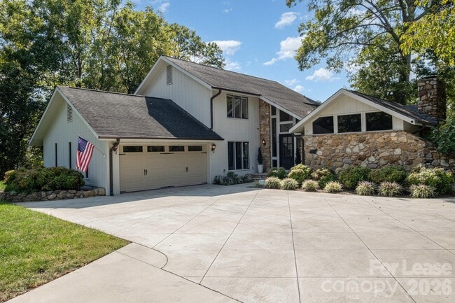 Photo - 118 Waterfowl Ln