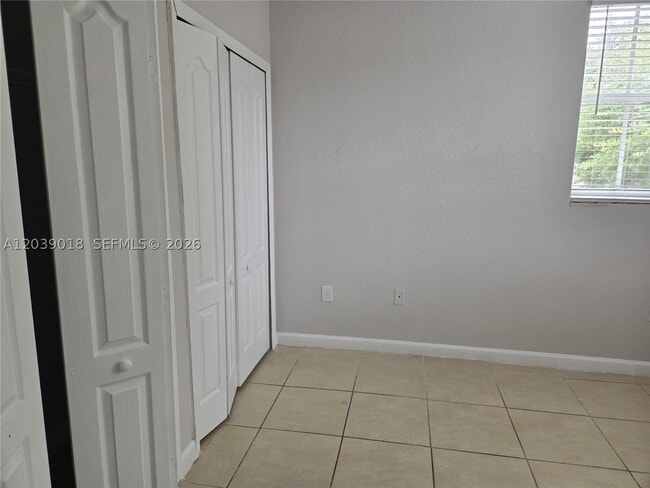 2460 SE 16th Terrace Unit 200