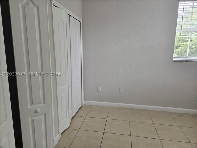Photo - 2460 SE 16th Terrace Unit 200