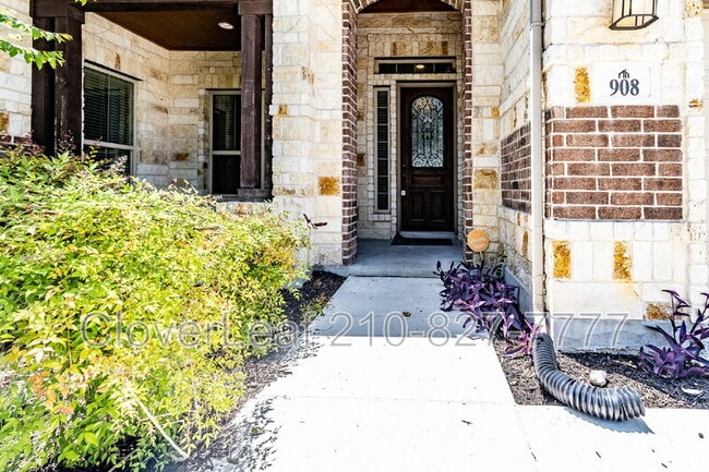 Photo - 908 Sussex Cove