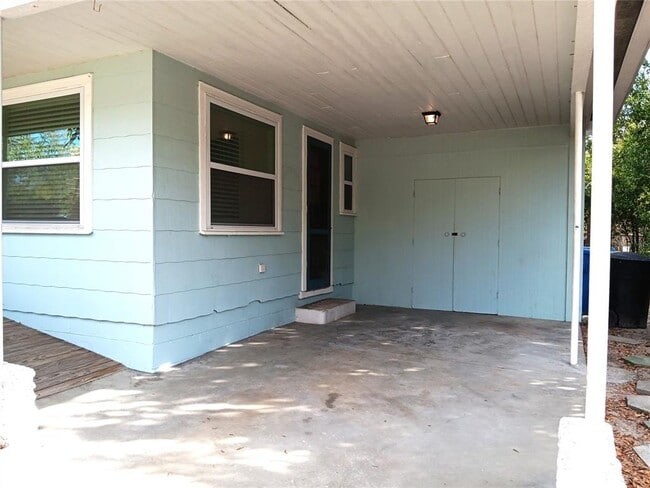 Photo - 4942 Oxford Ave N