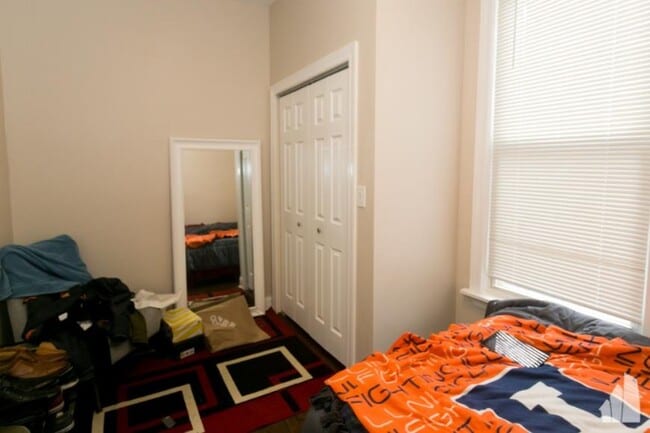 Photo - 2 bedroom in Chicago IL 60625 Unit 2