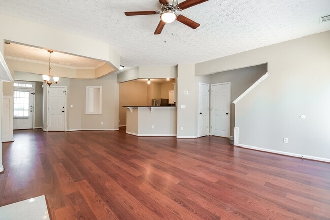 Photo - 237 Winterbury Dr