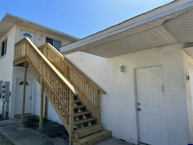 Photo - 605 2nd Ave E
