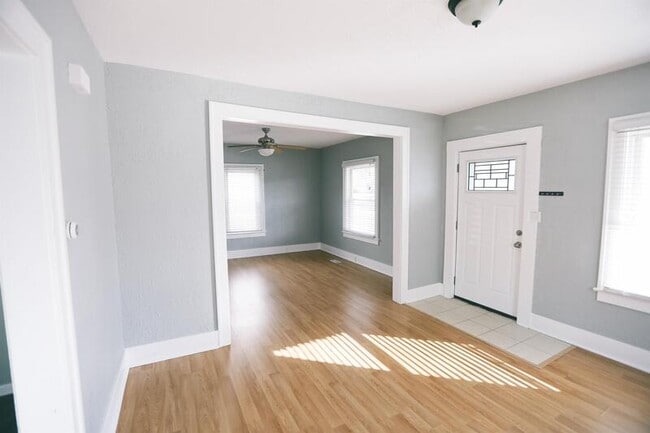 Photo - 829 Flat St NE Unit #1