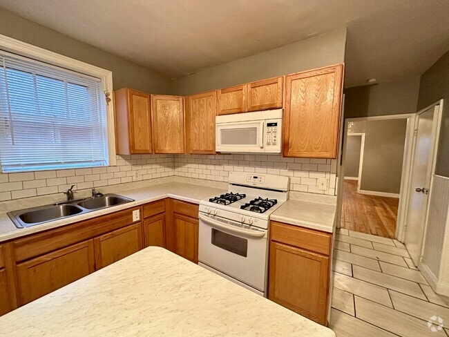 Building Photo - 4731 Alaska Ave Rental
