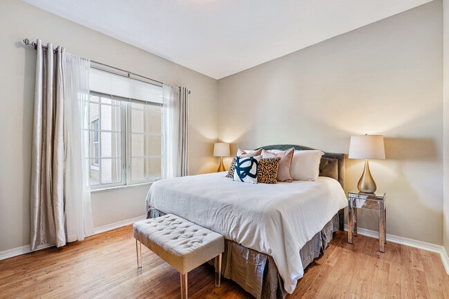 Photo - 1200 Town Center Dr Unit 225