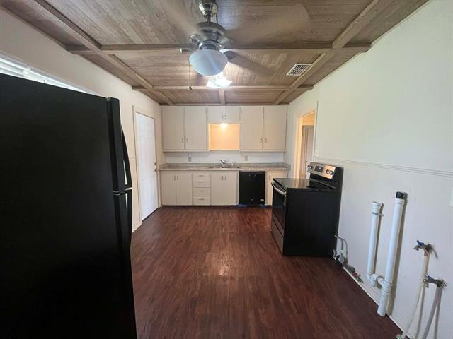 Photo - 1725 Peach St