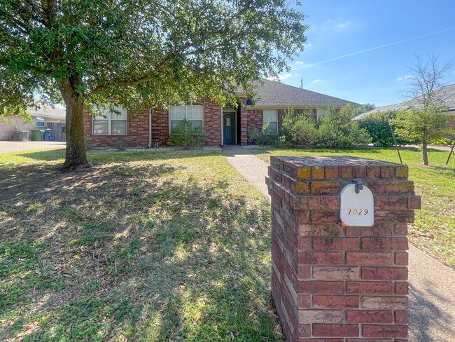 Photo - 1029 S Haven