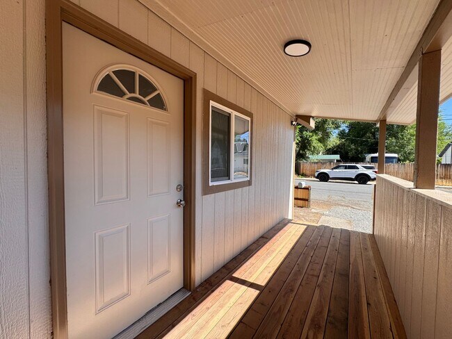 Photo - 1412 Cornell St