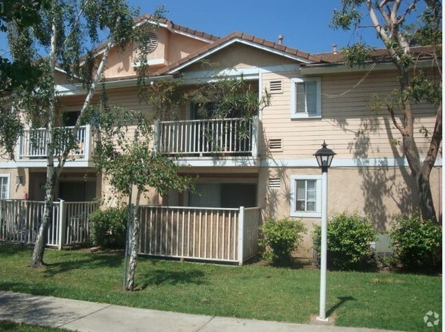 Exterior - Highland Hills Apartamentos