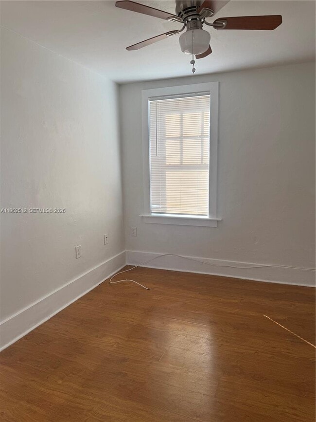 Photo - 2811 SW 4th St Unit 2