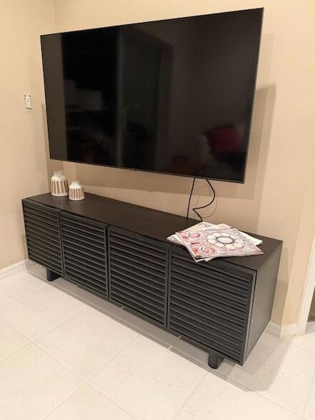 Photo - 9391 Bridgeport Dr