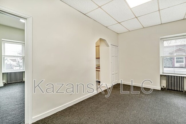 Photo - 4808 Disston St