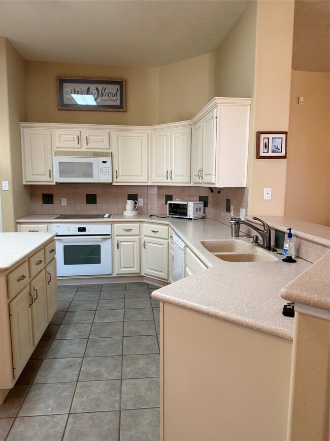 Photo - 10522 Torrey Pines Dr