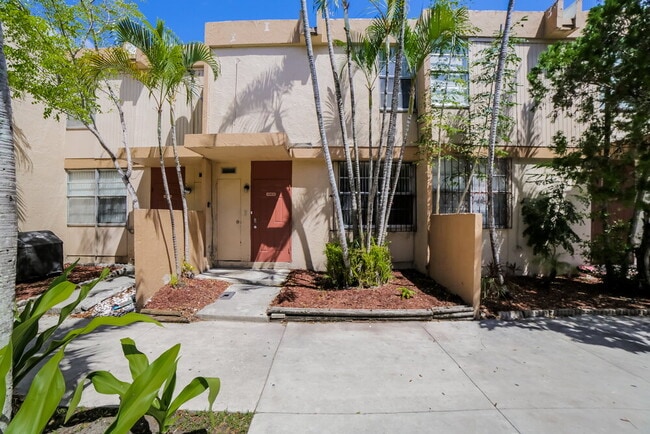 Photo - 6155 SW 69th St Townhome