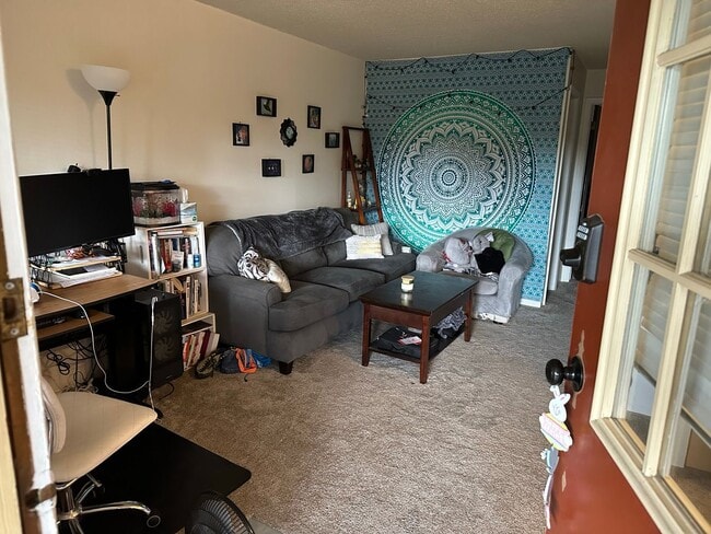 Photo - Top Floor Condo with View of the Flatirons and the Pool Unidad P421