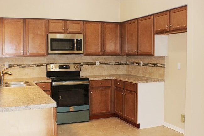 Photo - 16723 Clear Oak Way