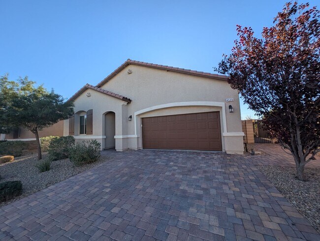 Photo - 4535 Herbert River Ave