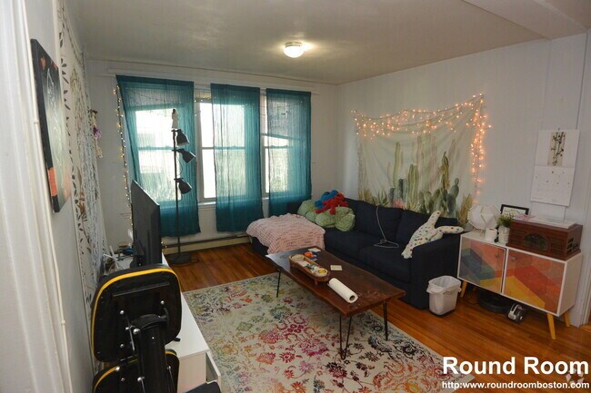 Building Photo - 24 Ransom Rd Unit 6 Rental