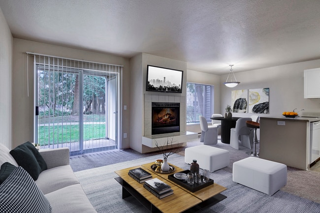 Q103 - On the Green Apartment Homes