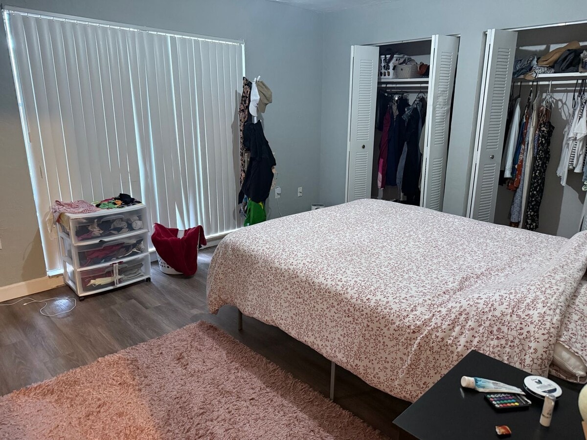 Photo - 2811-L2811 SW Archer Rd