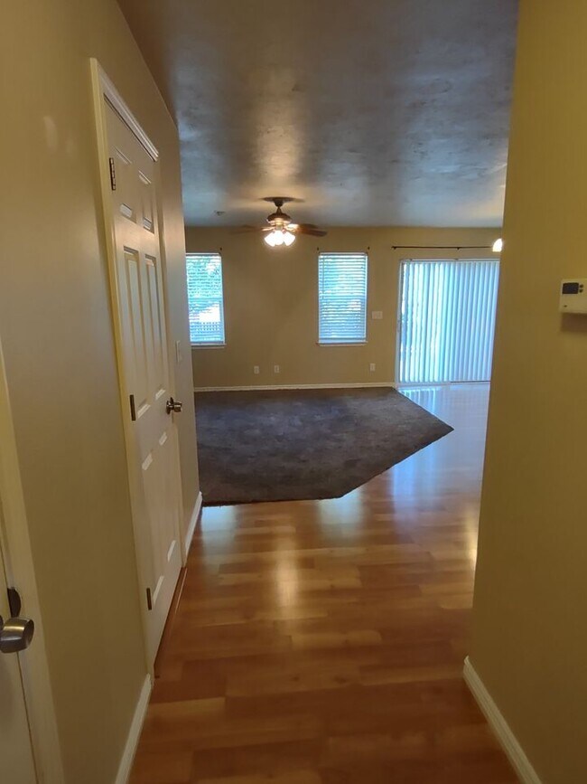 Photo - 1994 Bengal View Dr