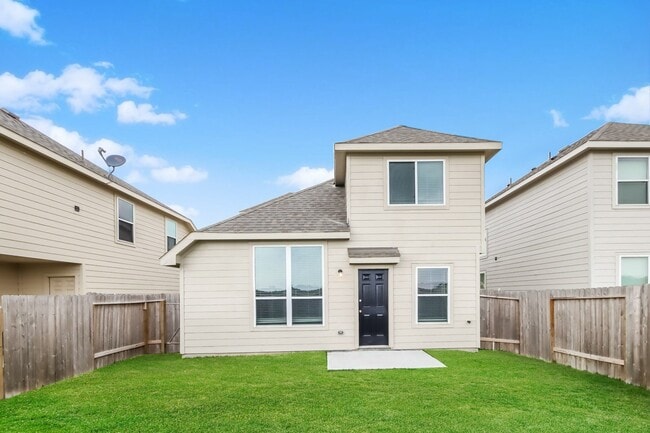 Photo - 3915 Silver Ranch Rd